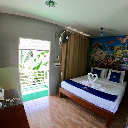 Baan Artima Mini Resort 丽贝岛 外观 照片