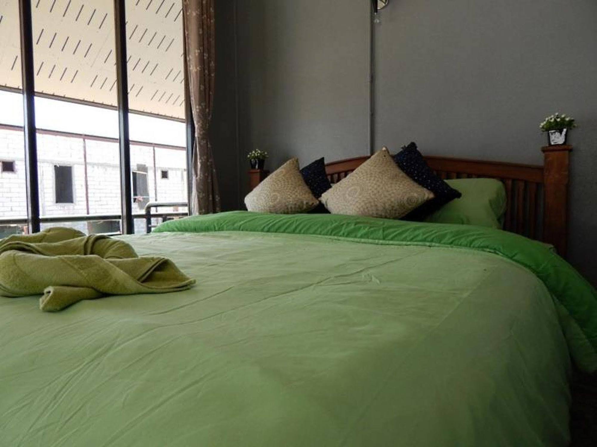Baan Artima Mini Resort 丽贝岛 外观 照片